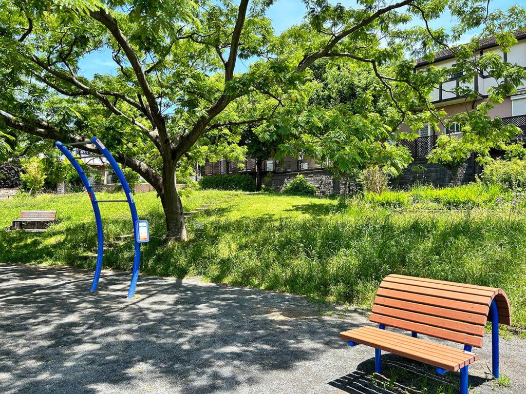 みすずヶ丘公園の健康器具